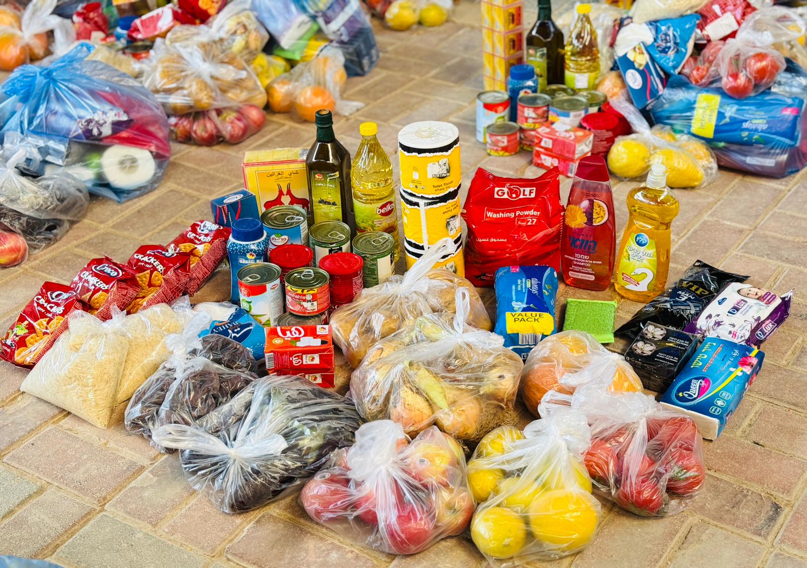 توزيع طرد غذائي 3*1